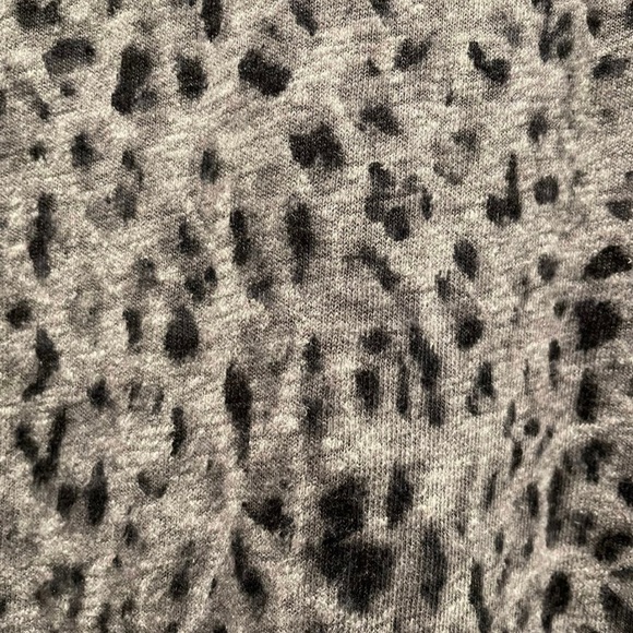 Leopard Maxi Dress Criss Cross back - Picture 4 of 4